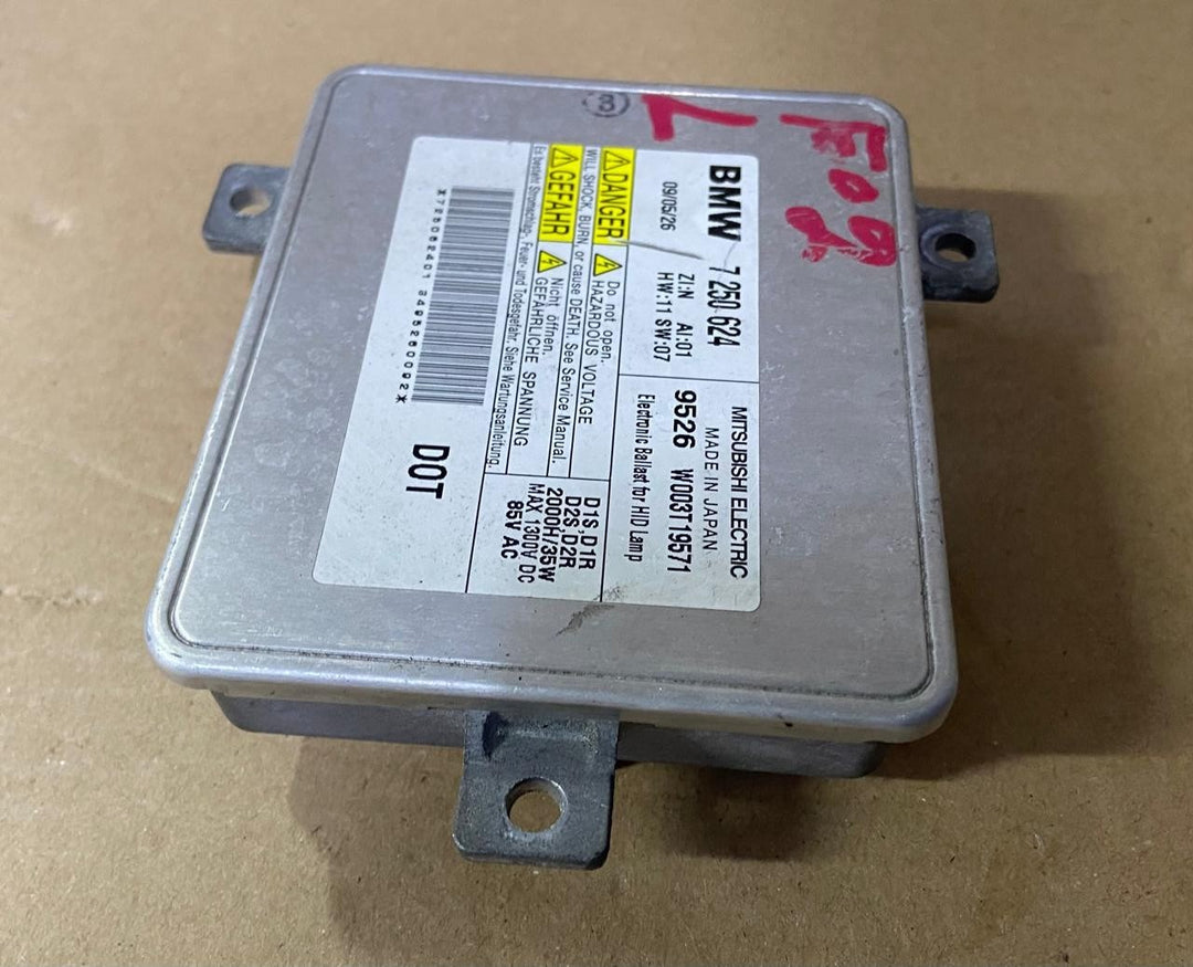 OEM BMW F02 HID Ballast Control Unit Module Left Right 7250624