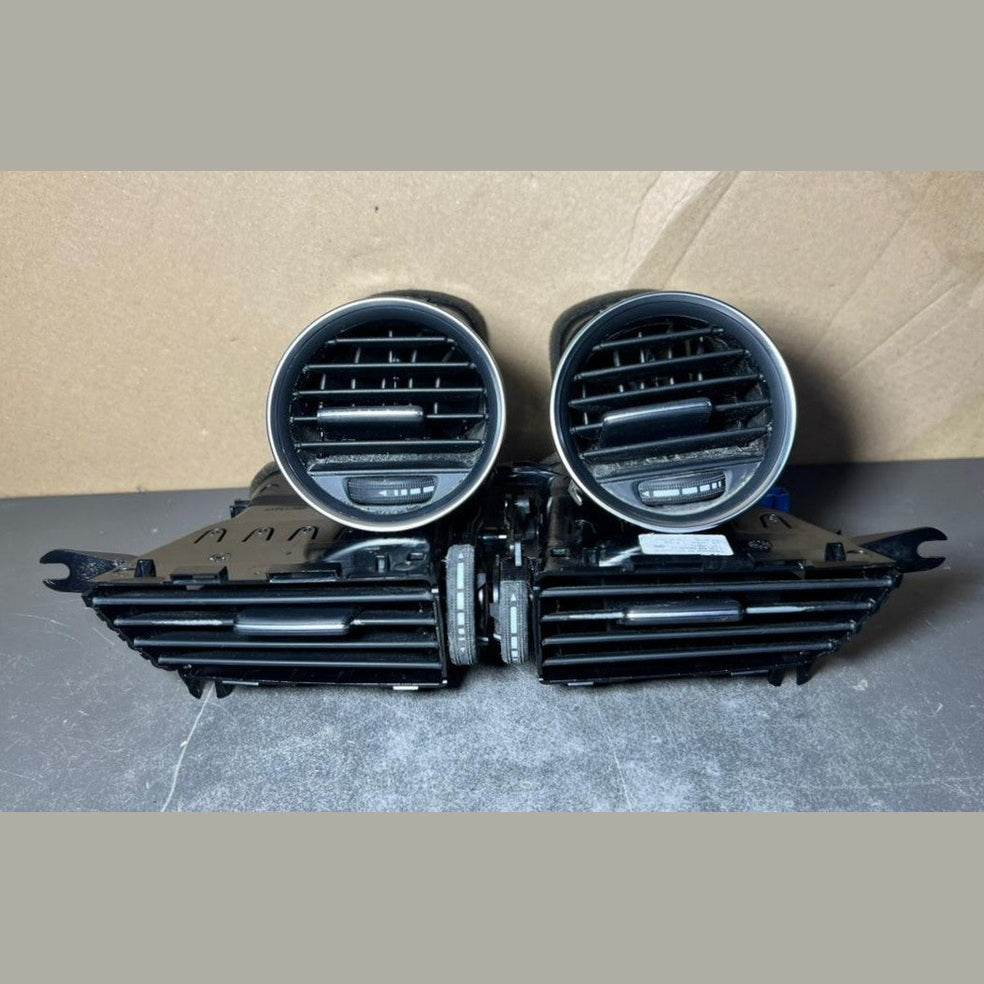 12-14 Mercedes W204 C300 C250 Front Center Dashboard  Heater A/C Air Vent Set