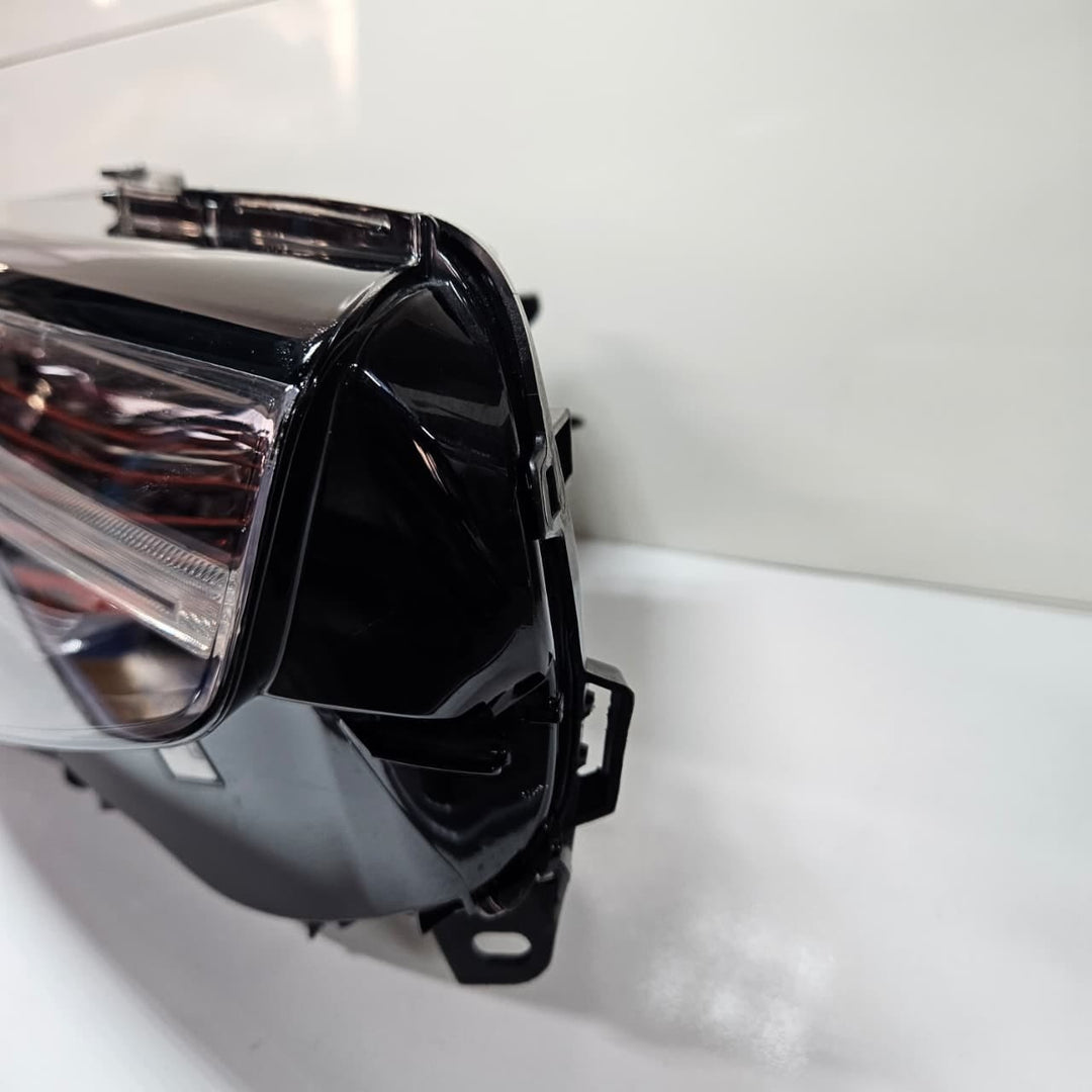 Volvo Polestar 2 534 EV RHD Front Right LED Headlight 32404658