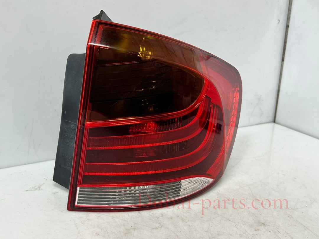 2010-2015 BMW X1 E84 Rear Right SIDE Tail Light 2990110 OEM