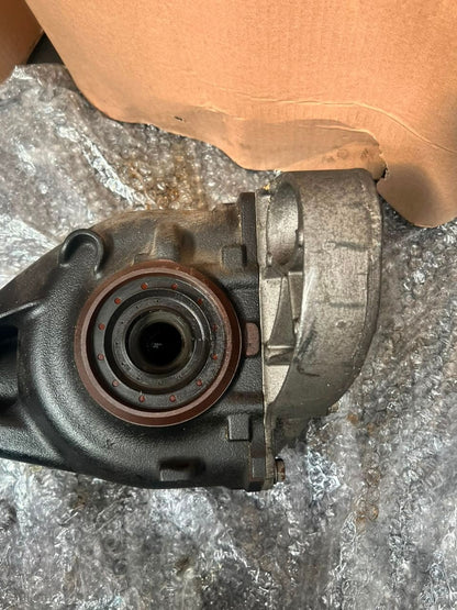 2010-2015 BMW X1 E84 Rear Differential 7592987 RATIO 3.91