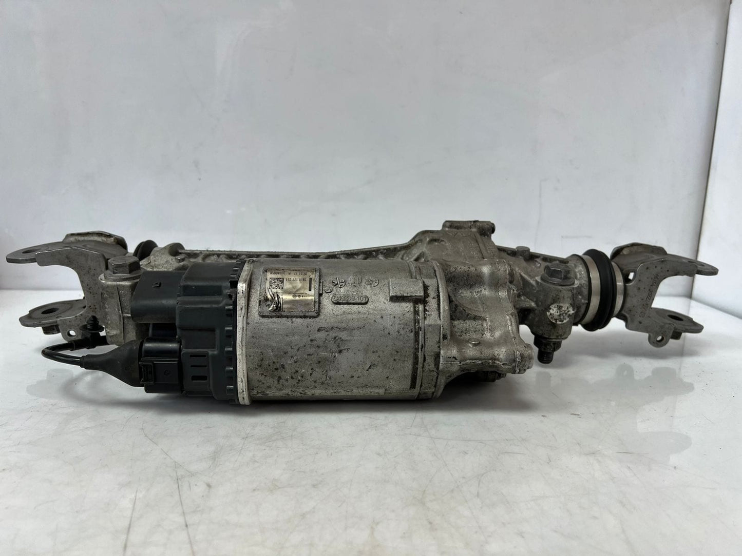 2018-20 BMW M550i G30 760i M760i Rear Power Steering Rack And Pinion 6883728 01