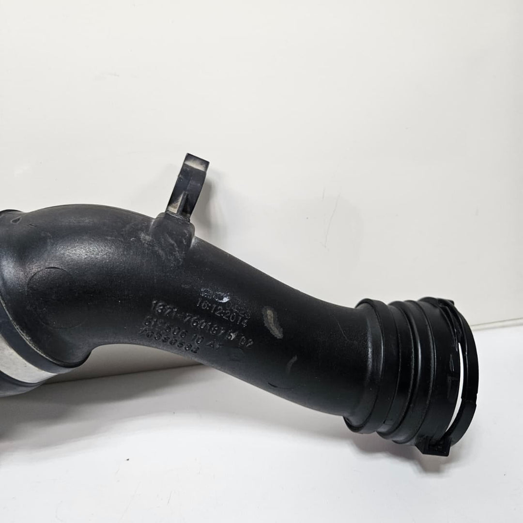 2011-2012 BMW X3 F25 X4 F26 Turbocharger Intercooler Pipe N55 petrol 7601875