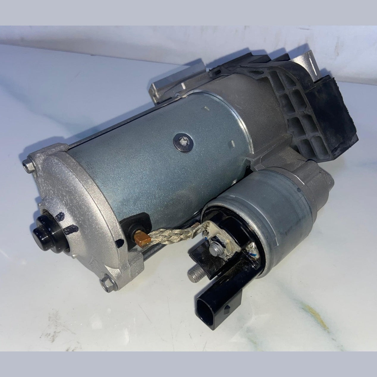 OEM BMW 3 4 5 Series G20 G22 G30 320d 420d ENGINE Starter Motor 5A33FB9 20 km