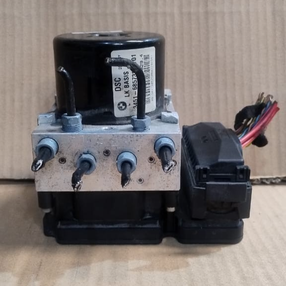 BMW F20 F21 F30 F31 ANTI LOCK BREAKING SYSTEM ABS PUMP CONTROL UNIT - 6857324