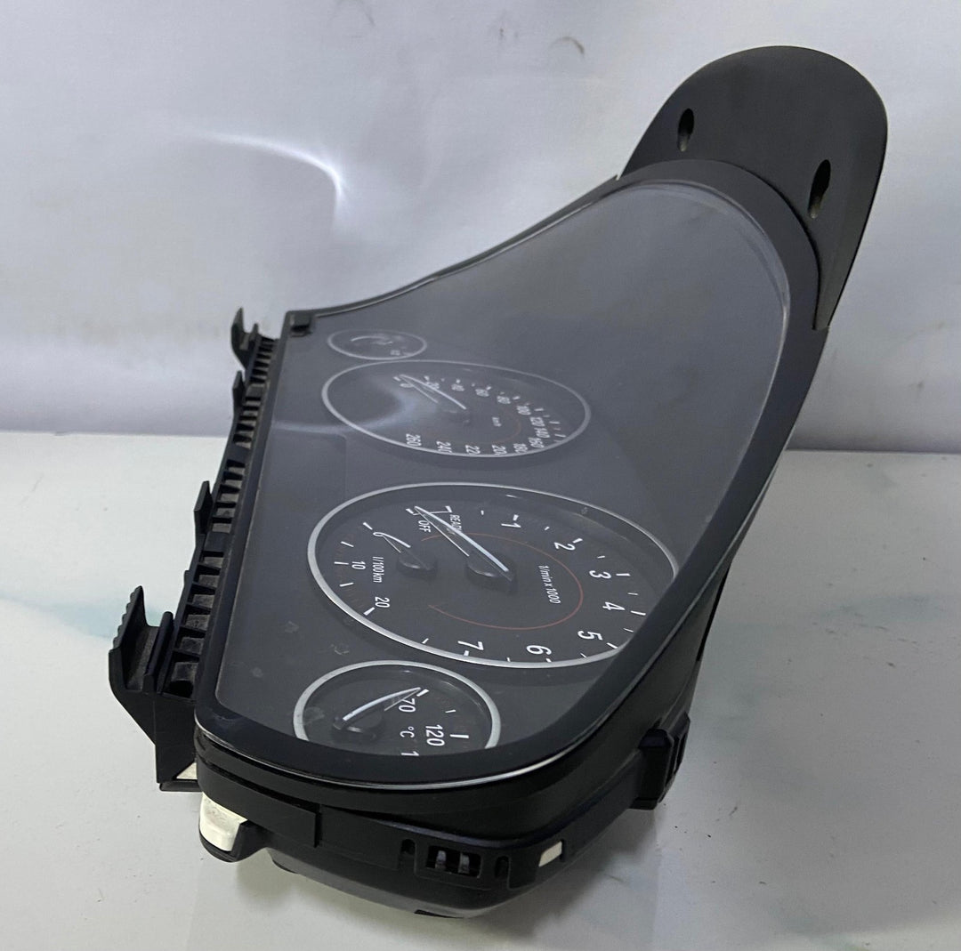 OEM BMW 3 SERIES F30 F31 F33 LCI DIESEL INSTRUMENT CLUSTER SPEEDOMETER 9232893