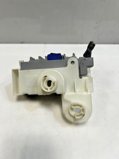 BMW 330i G20 G21 G30 G31 G11 FRONT LEFT SIDE POWER DISTRIBUTION Fuse Box 9350314