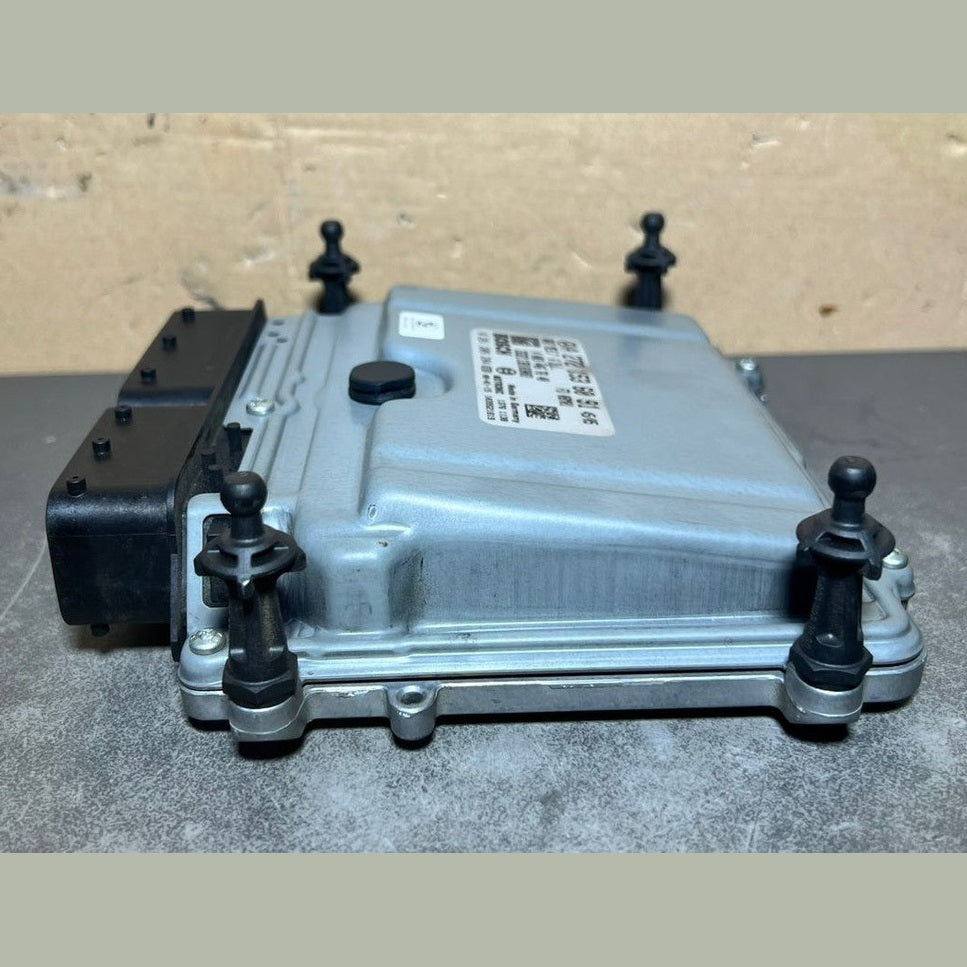 06-09 Mercedes W211 CLK Engine Control Module Unit ECM ECU A272 1536091 OEM