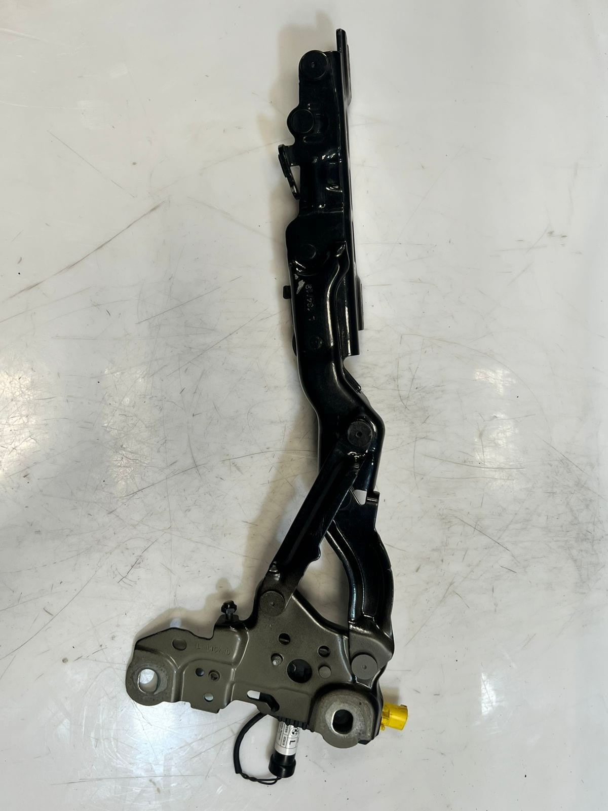 2021-2023 BMW 3 Series G20 G21 M3 M340i 330i BONNET Hood Hinge ACTUATOR 7450589