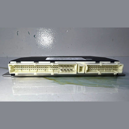 2007-2009 Mercedes S550 Air Suspension Control Module A2215408245 W221 S-Class