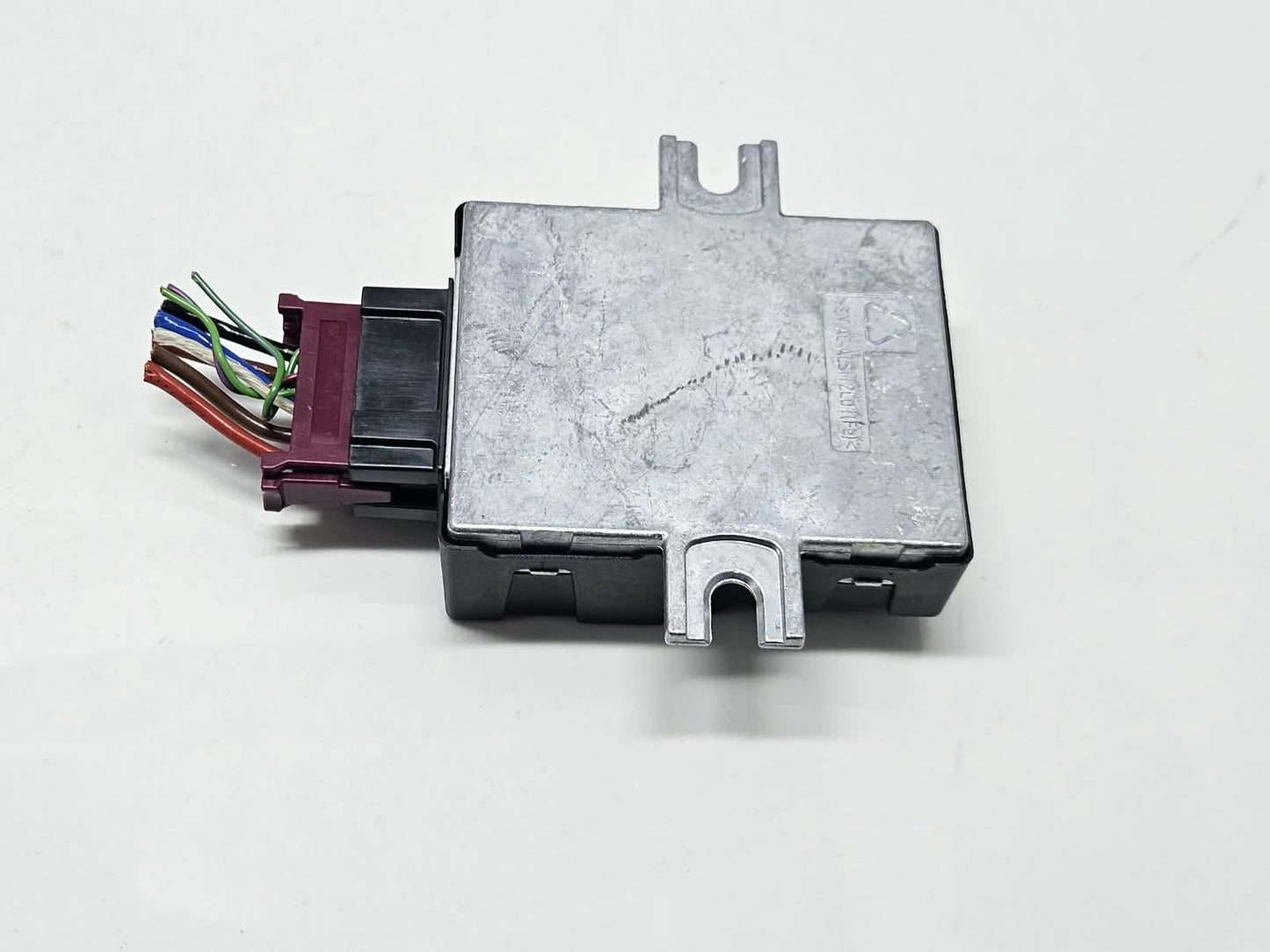 9452468-2019 BMW X5 G05 RHD Fuel Pump Control Module OEM