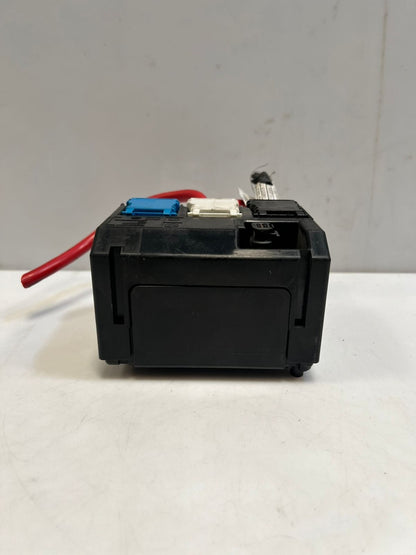 2010-2016 BMW 535i 5 Series F10 F11 F12 Battery Dividing Element Module 9201980