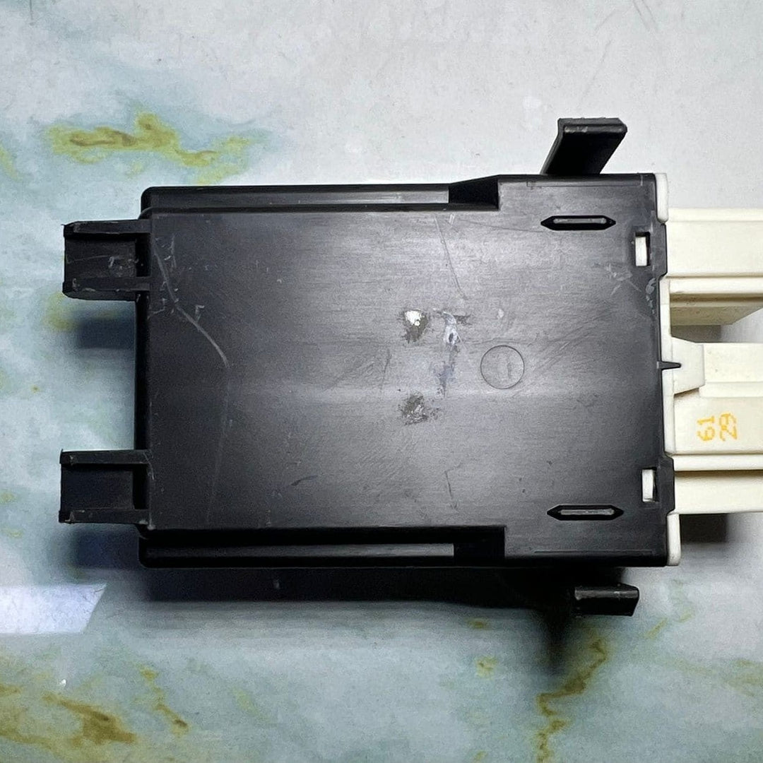Mercedes Seat Heater Control Unit A1679000500 C118, V167, X167, V177, W177 W247