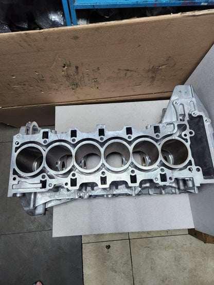 2010-2013 BMW 335i Engine Block N55 7935099 335i 435i 535i X4 X5, X6 UN PACKED 