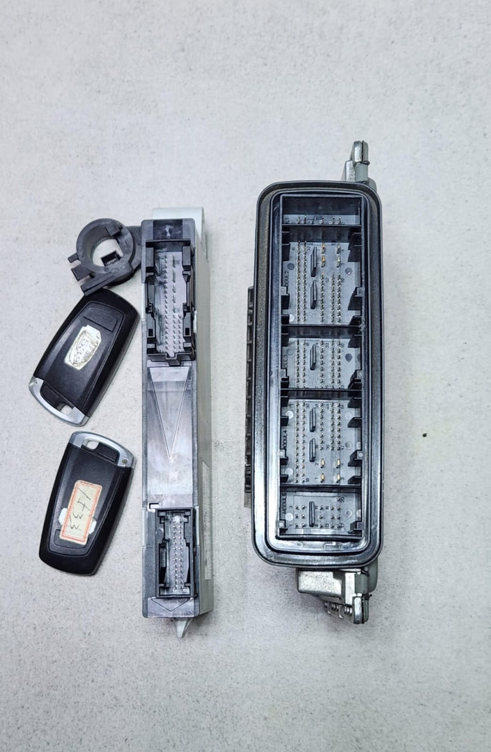 2011-2013 BMW F02 740Li N54 Engine Control Unit 7600090 7 SRE AUTOMATIC ECU SET