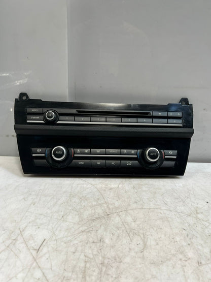 2009-2016 BMW 528i 5 Series F10 Sedan Control Panel Airflow 9352763 OEM