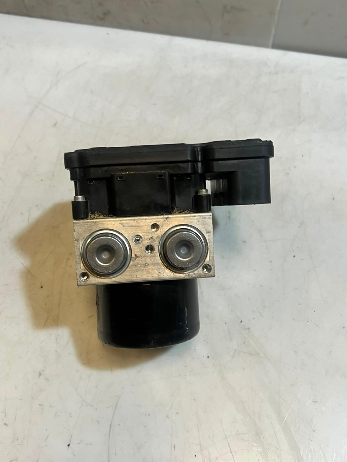 2007-2010 BMW E90 E91 E92 328i ABS HYDRAULIC Pump Module 6778485 OEM