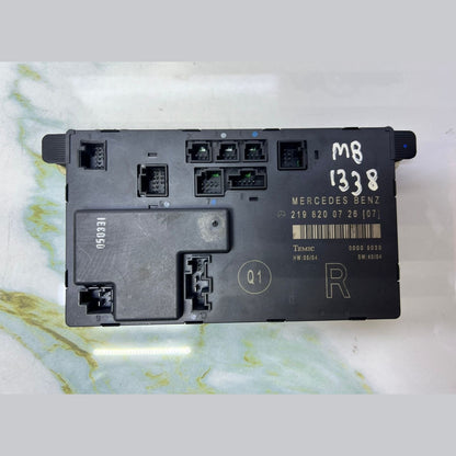 2005-2010 Mercedes-Benz CLS500 Door Control Module A2198200726 CLS Class W219