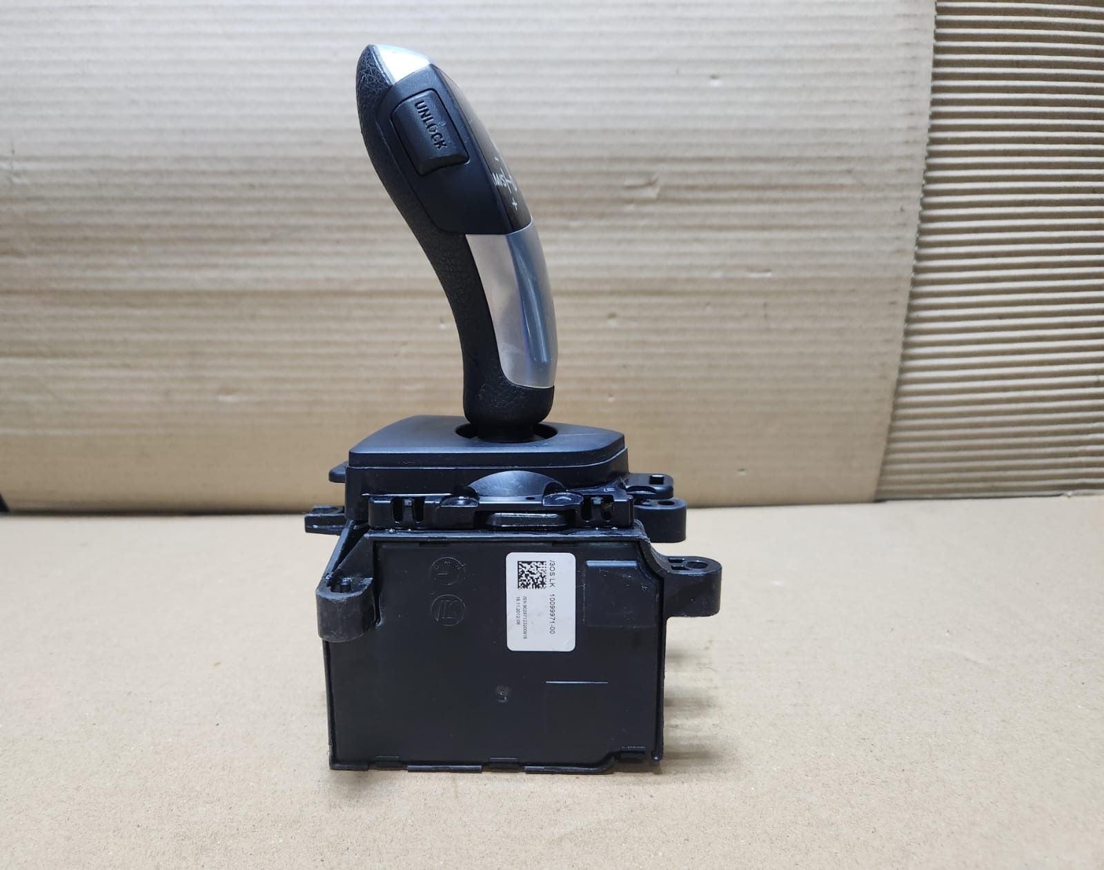 2014-2016 BMW 428i Gear Selector 9296896, 3 Series F30 F31 and 1 Series F20 F21