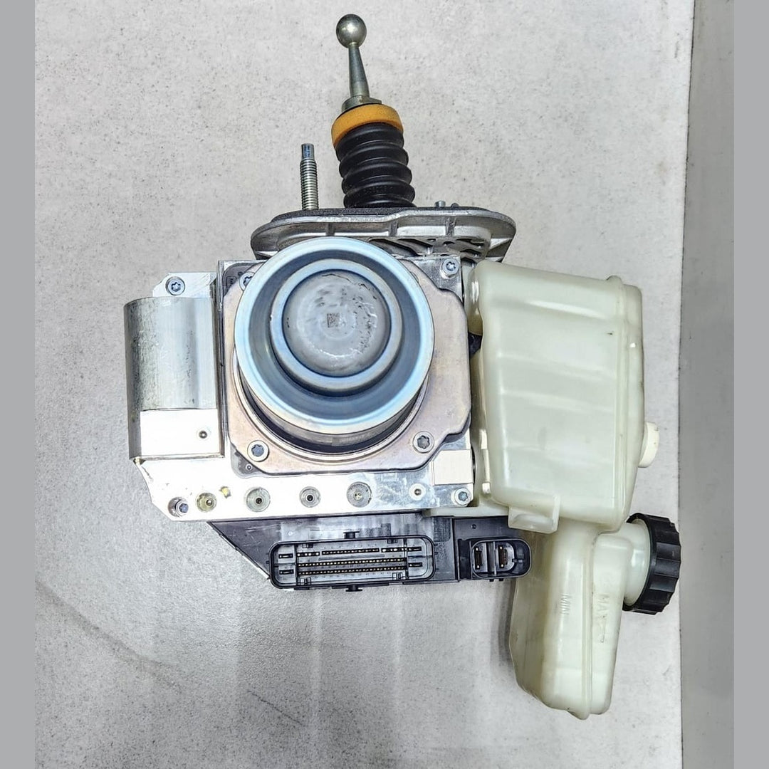 2020-2024 BMW 840i Anti Lock Brake Pump Module Unit 5A3BA65 840i RWD 3.0L