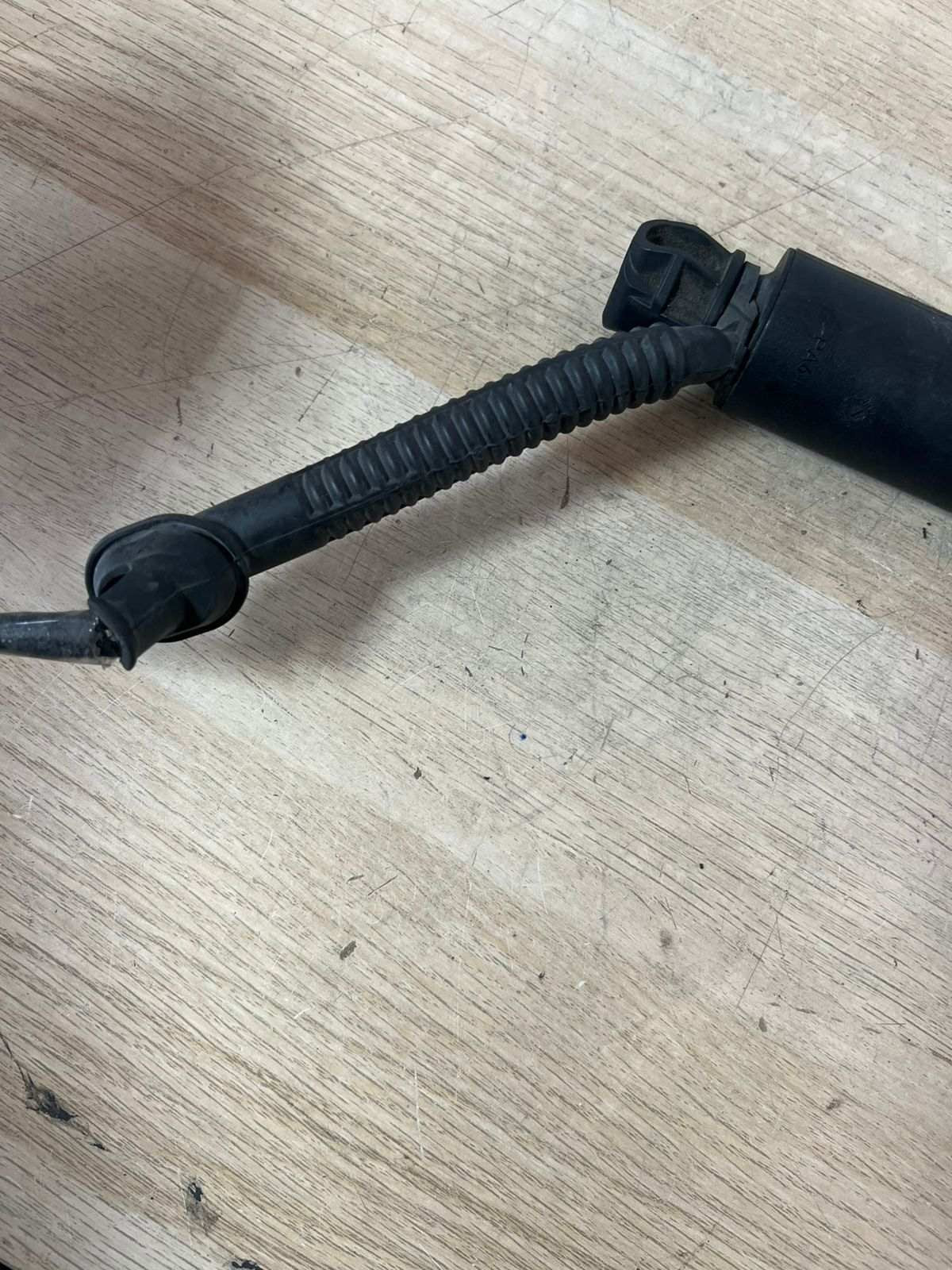 OEM tailgate gas strut for BMW 3 Series F31 Touring 7263156 Right side