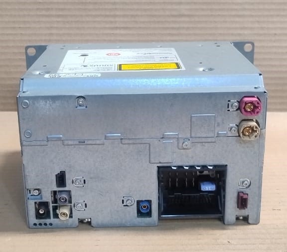 OEM BMW 1 SERIES F20 HEAD UNIT NAVIGATION SYSTEM – 6521 CI 9281908