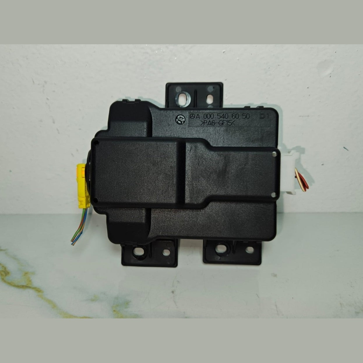 10-14 Mercedes W212 E400 E-Class Hybrid Fuse Box Control Module A000 5406050 OEM