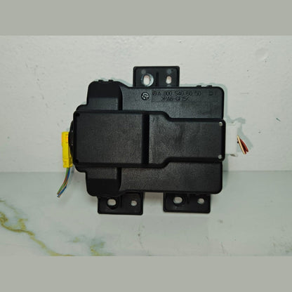 10-14 Mercedes W212 E400 E-Class Hybrid Fuse Box Control Module A000 5406050 OEM