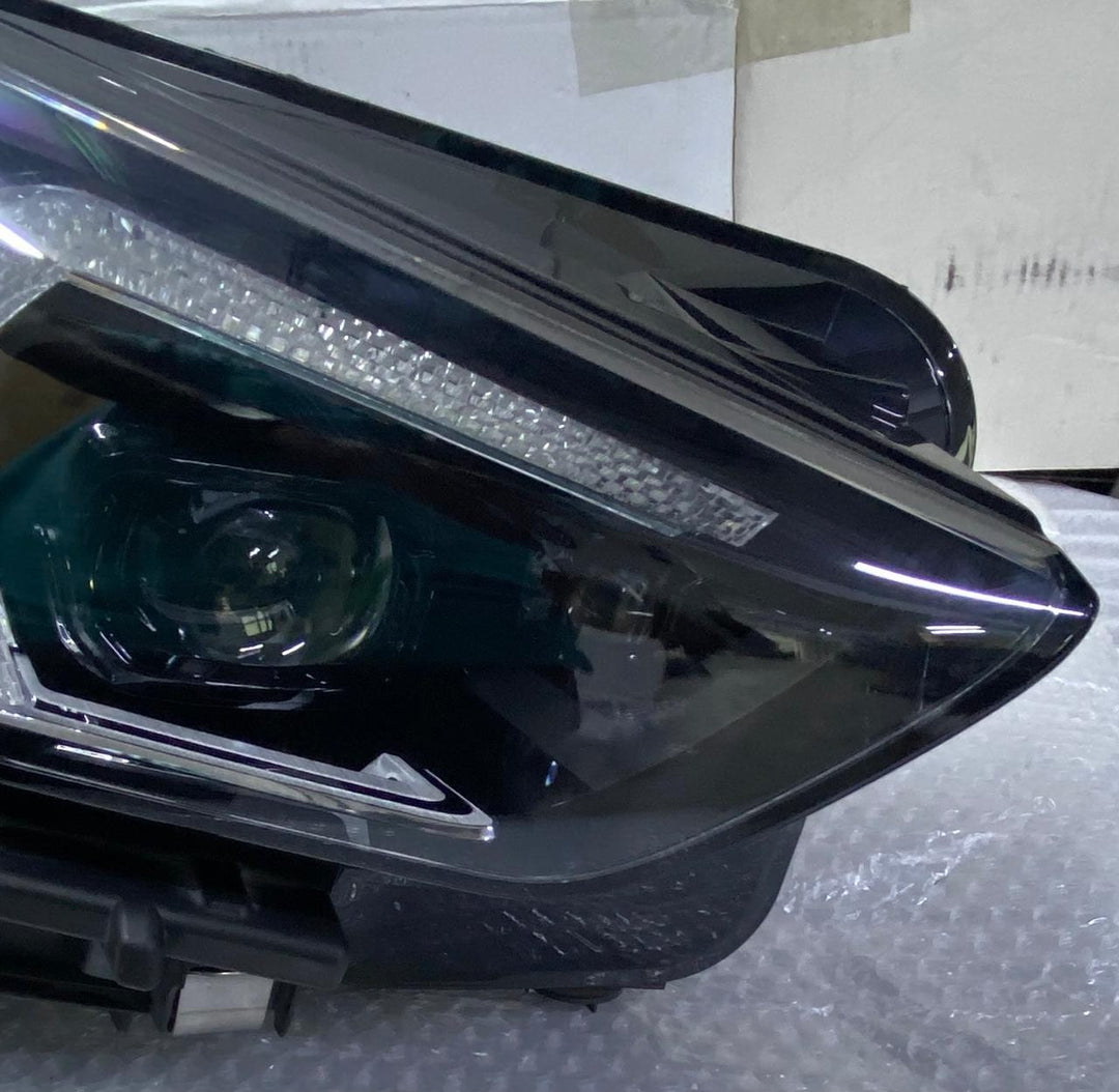 OEM BMW X1 U11 HEADLIGHT FRONT RIGHT SIDE ECE MODEL 5A9A234 LHD NO MODULE