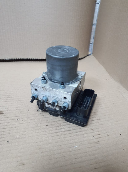 2010-2015 BMW X1 E84 ABS Hydraulic Brake Pump Control Module 6860214 OEM