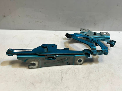 2015 Mini Cooper F55 F56 F57 B38 ENGINE FRONT HOOD Bonnet Hinge 7300566
