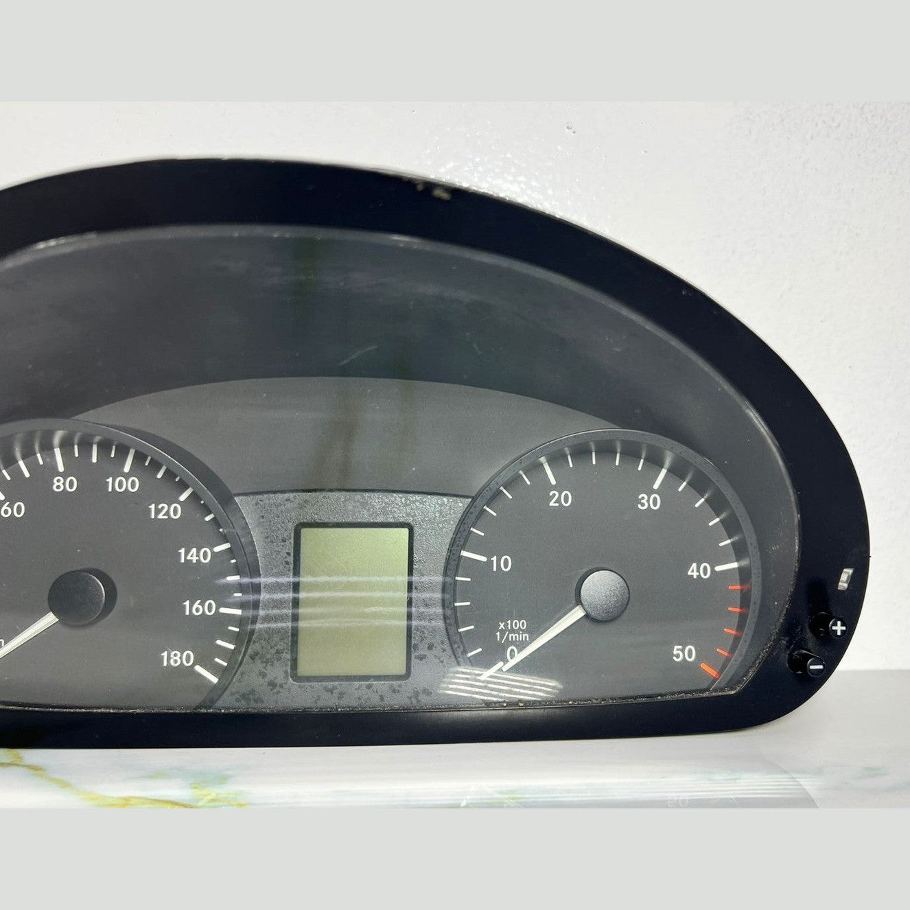 06-14 Mercedes-Benz W906 Vito Instrument Cluster Speedometer A906 9005200 OEM