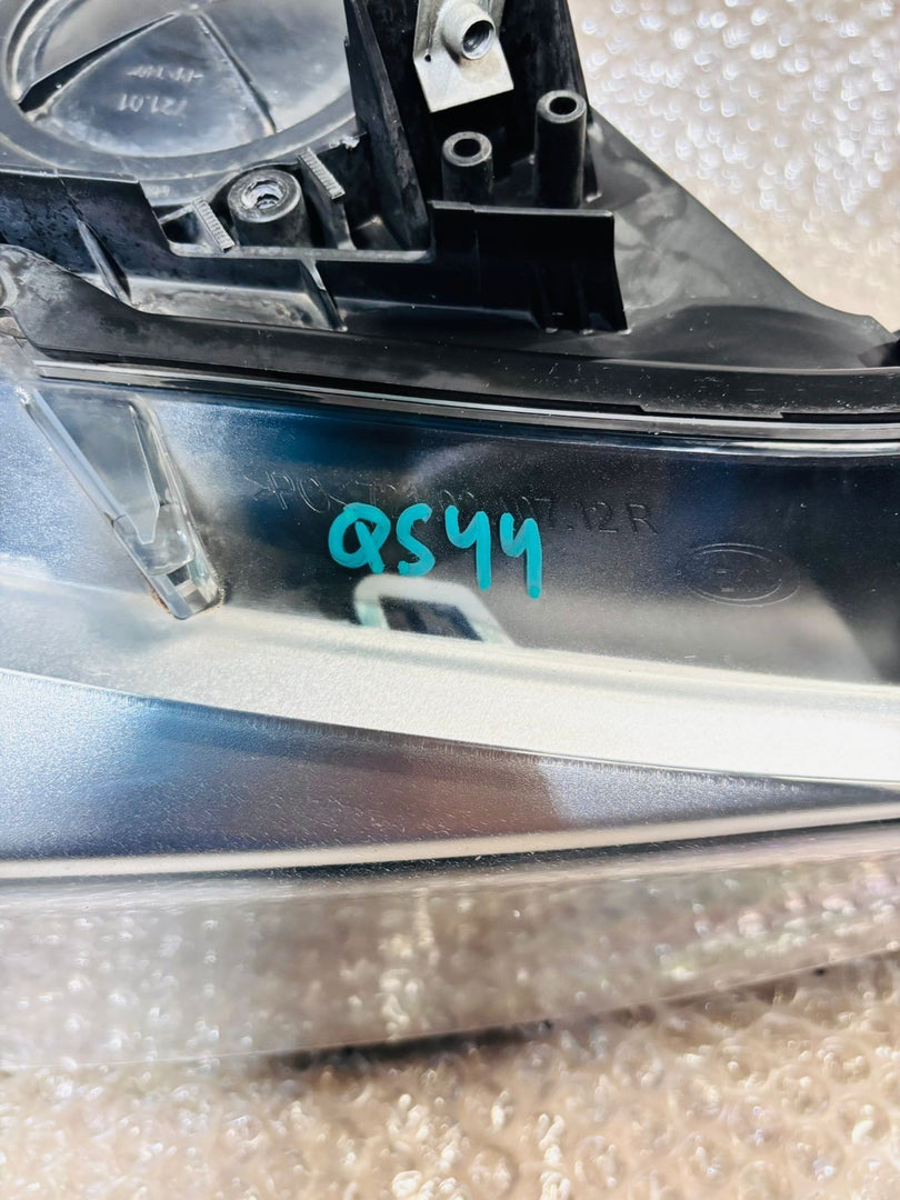 Bmw F30 320I F31 2012 NONE XENON Normal Headlight RHS 7259540