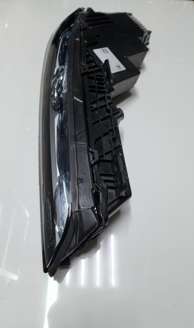 Genuine 2023-2025 BMW i7 Headlight Upper CRYSTAL 9879936 7 Series G70 i7 