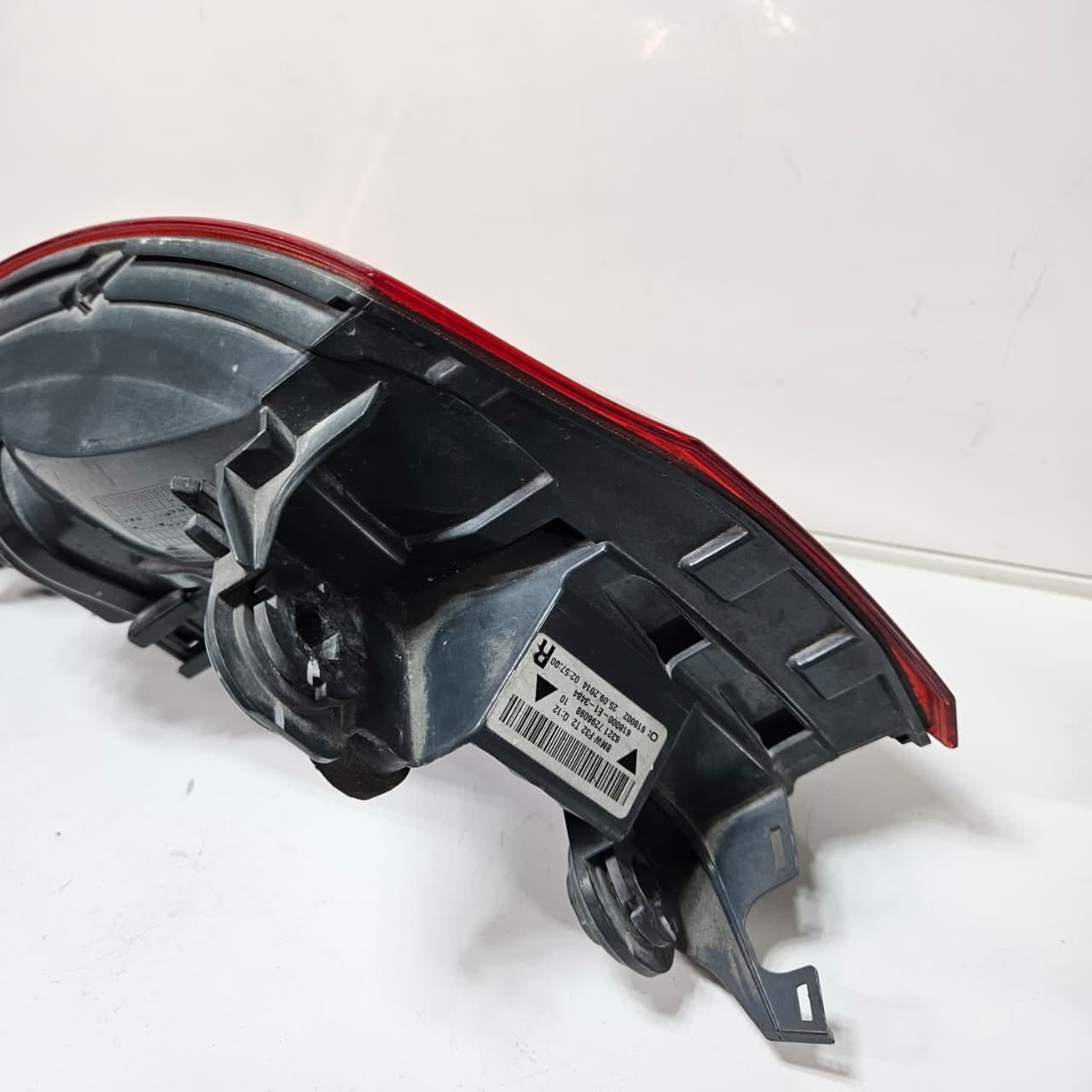 7296098-BMW 4 Series F32 F33 F36 M4 F82 Rear Taillight Rear Right LED