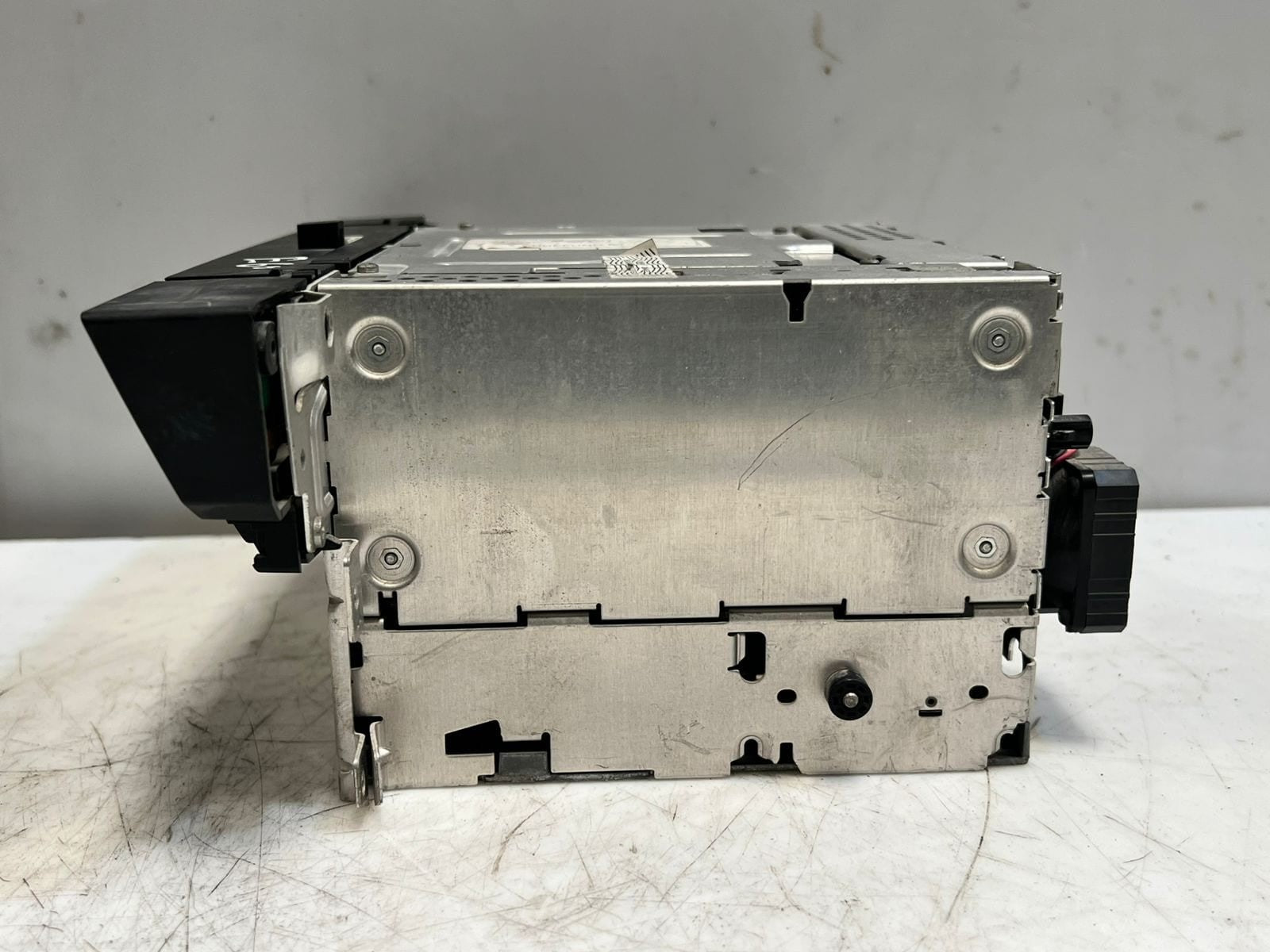 OEM BMW CD/MD Audio Deck Head Unit For 5 Series 525i Model E60 E61 9147871