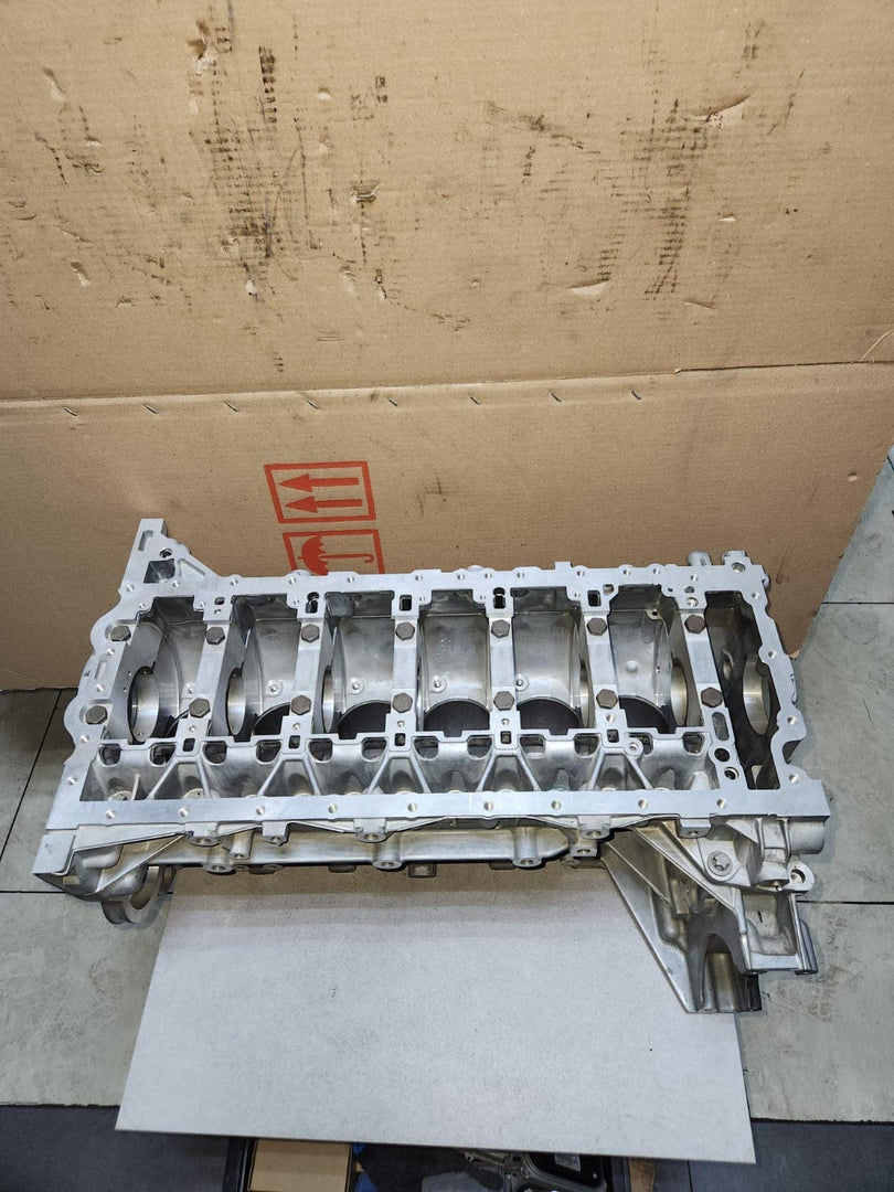 2010-2013 BMW 335i Engine Block N55 7935099 335i 435i 535i X4 X5, X6 UN PACKED 