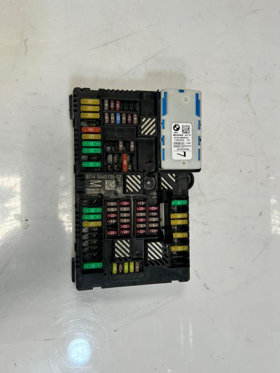 2022-2024 BMW iX 120 Power Distribution Fuse Box Module 5A45135 OEM