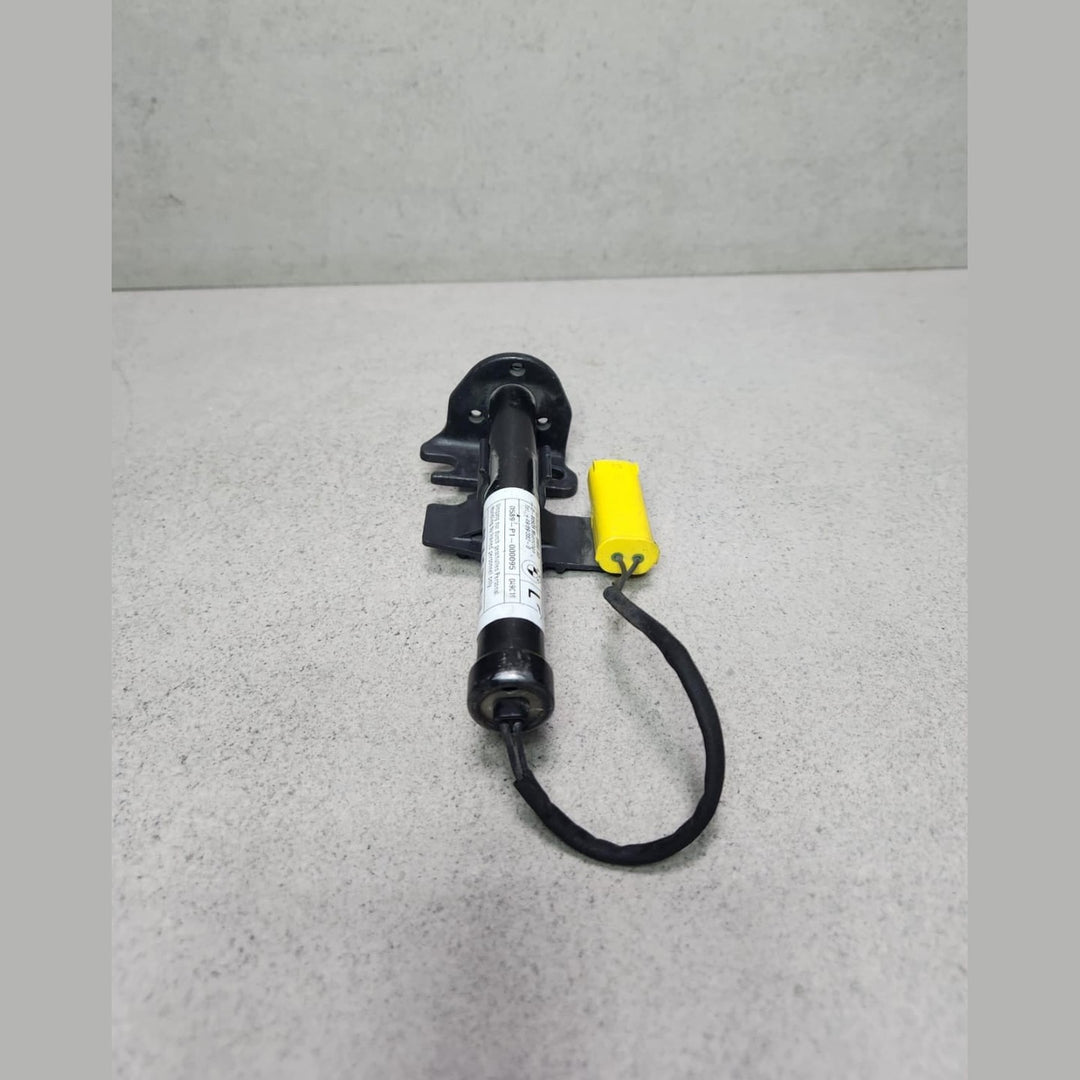 2017-2025 BMW X3 G01 Hood Bonnet Hinge Actuator Pedestrian Protection 7397495