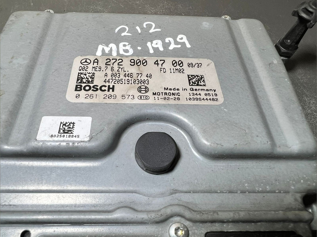 10-14 Mercedes W212 E-Class Engine Control Module Unit ECM ECU A272 9004700 OEM