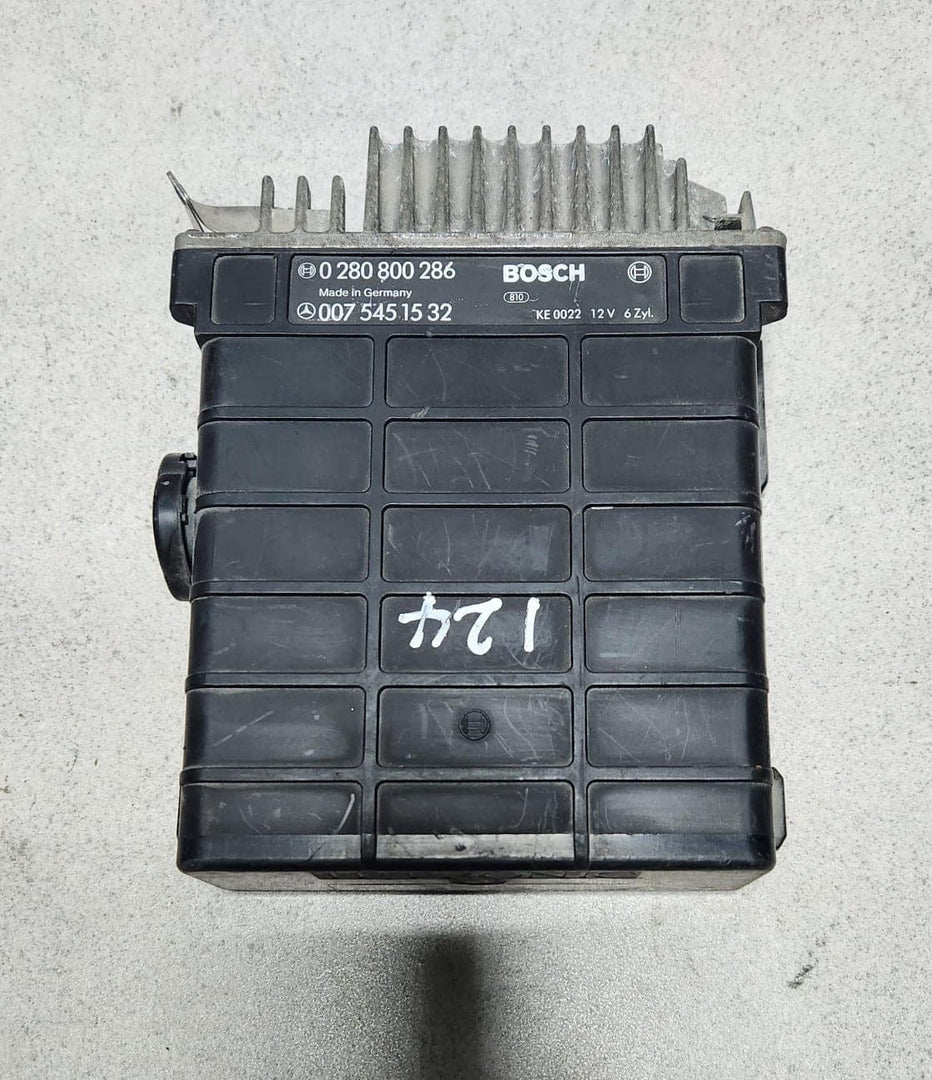 Benz Engine Control Unit 0280800286 W124 C124 S124 E-Class 300E ECU