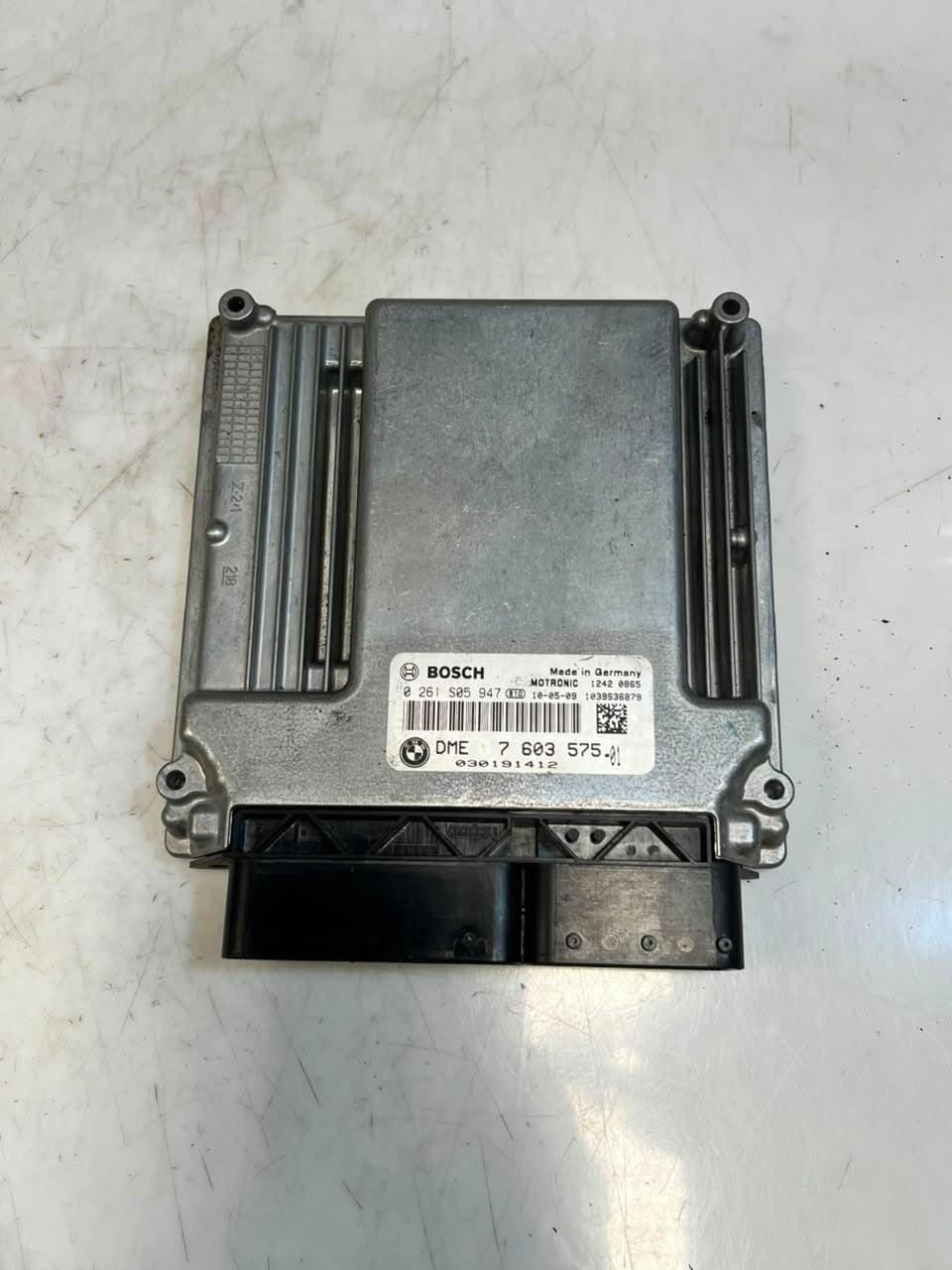 2010-2015 BMW E87 E88 E90 E84 X1 N46 Engine Control Module ECU ONLY DME 7603575