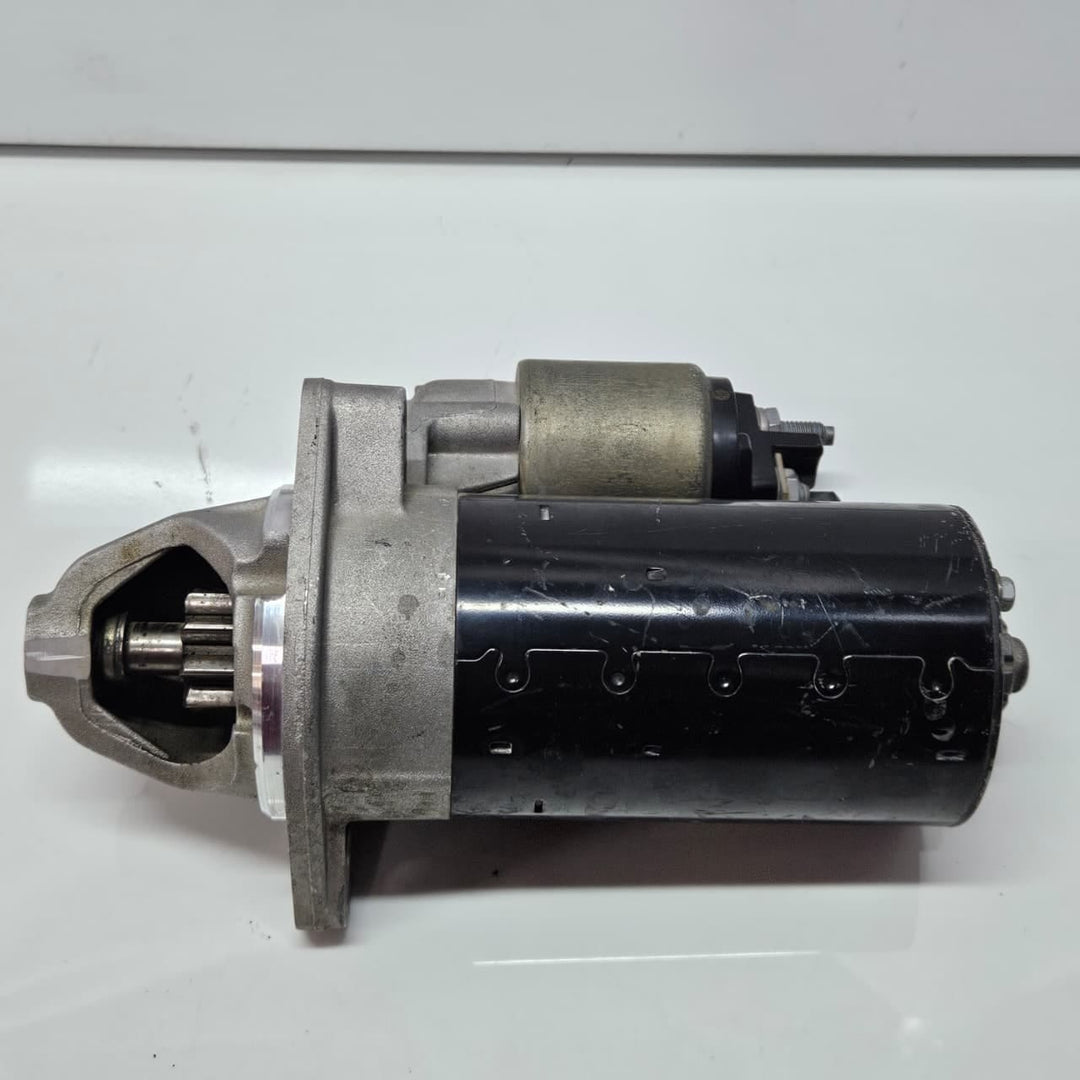 7638194-2013-2014 BMW Z4 320i with N20 2.0L Turbo engine Starter Motor OEM
