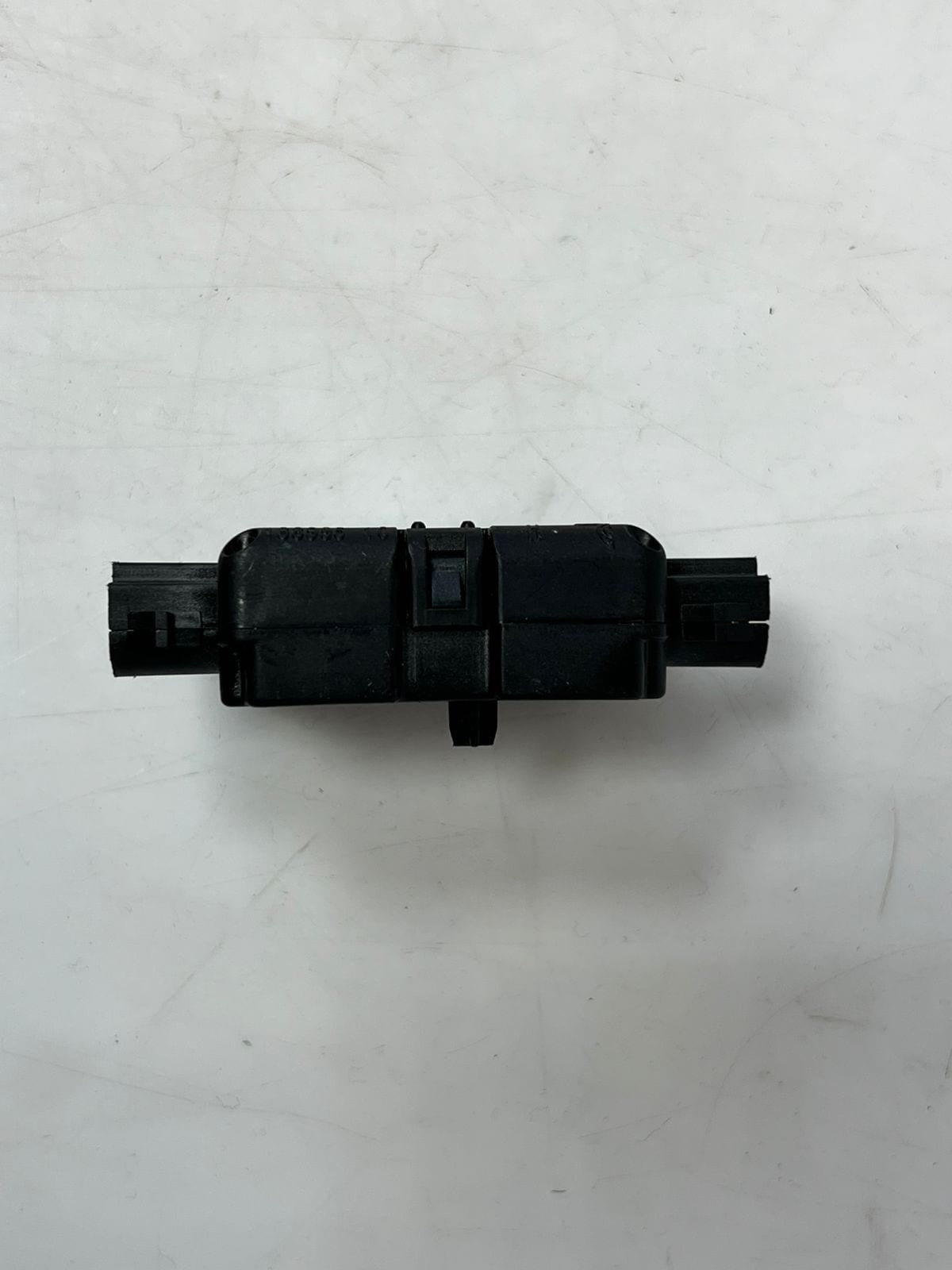 2018 BMW 3 8 X4 X5 SERIES G20 G21 G14 G15 G16 G02 G05 TRAP CIRCUIT 6832256