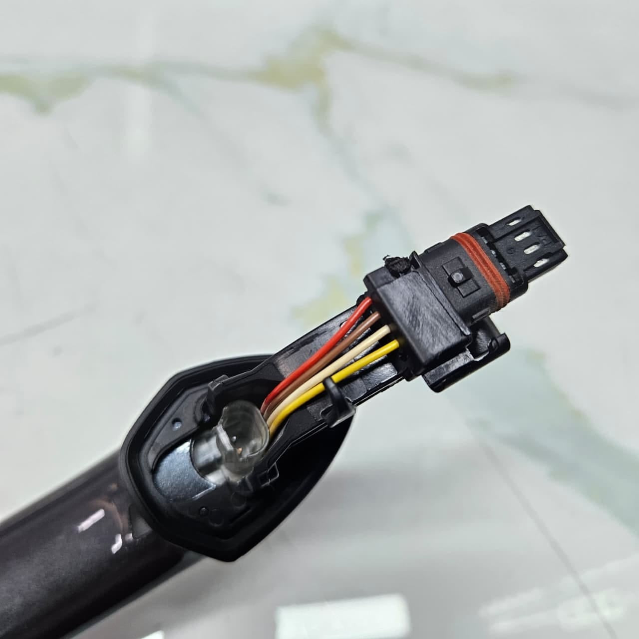 Genuine Brand New 2019 BMW G20 G30 330i Front Left Door Handle 9854177