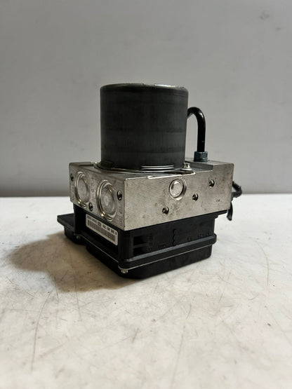 BMW X1 E84 2.0D ABS Hydraulic Power  Pump Module 6792350 OEM
