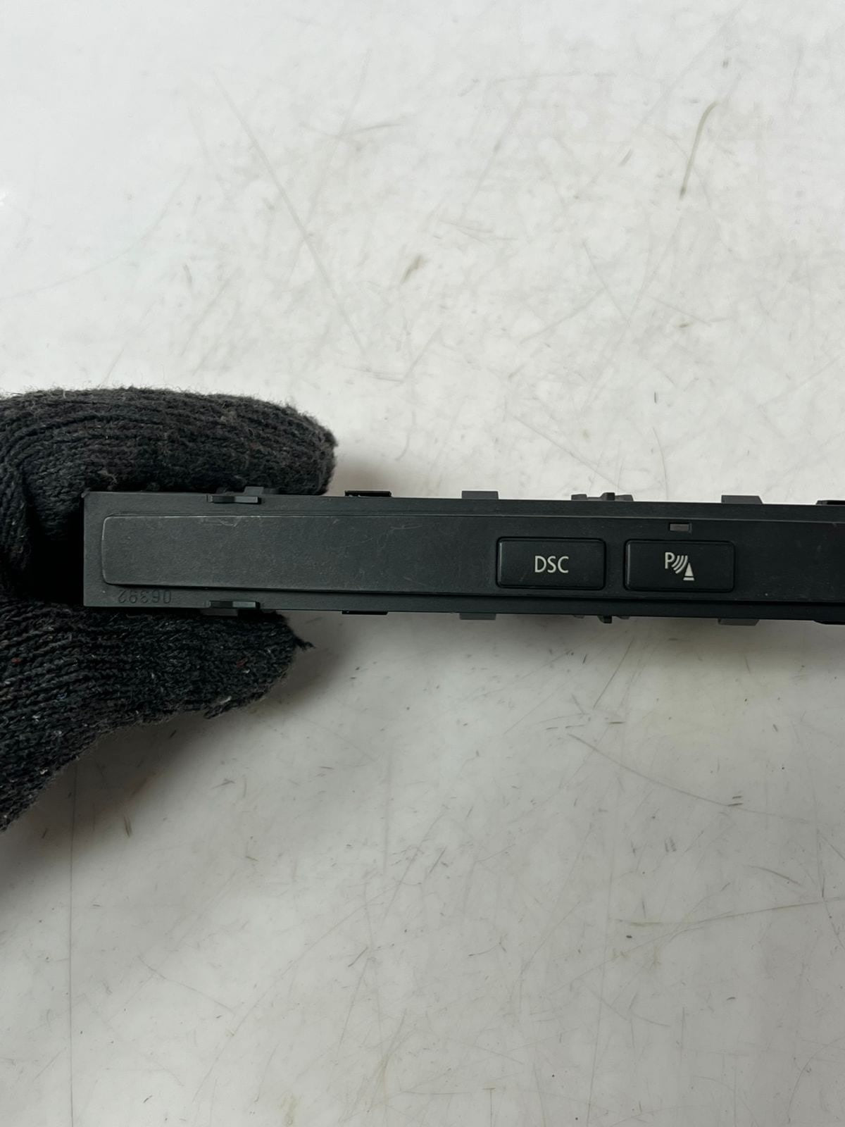 BMW 5 Series E60 E61 Center Console Control Switch Module PDC DSC 6938311 OEM