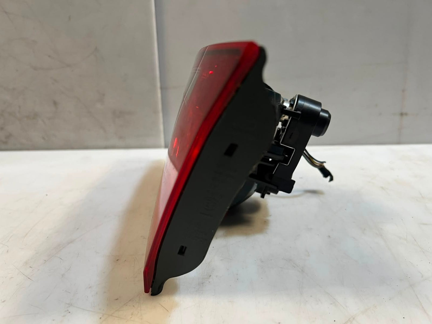 2012-2016 BMW 3' F30 F31 328i Right REAR BRAKE INNER Taillight 725991610 OEM