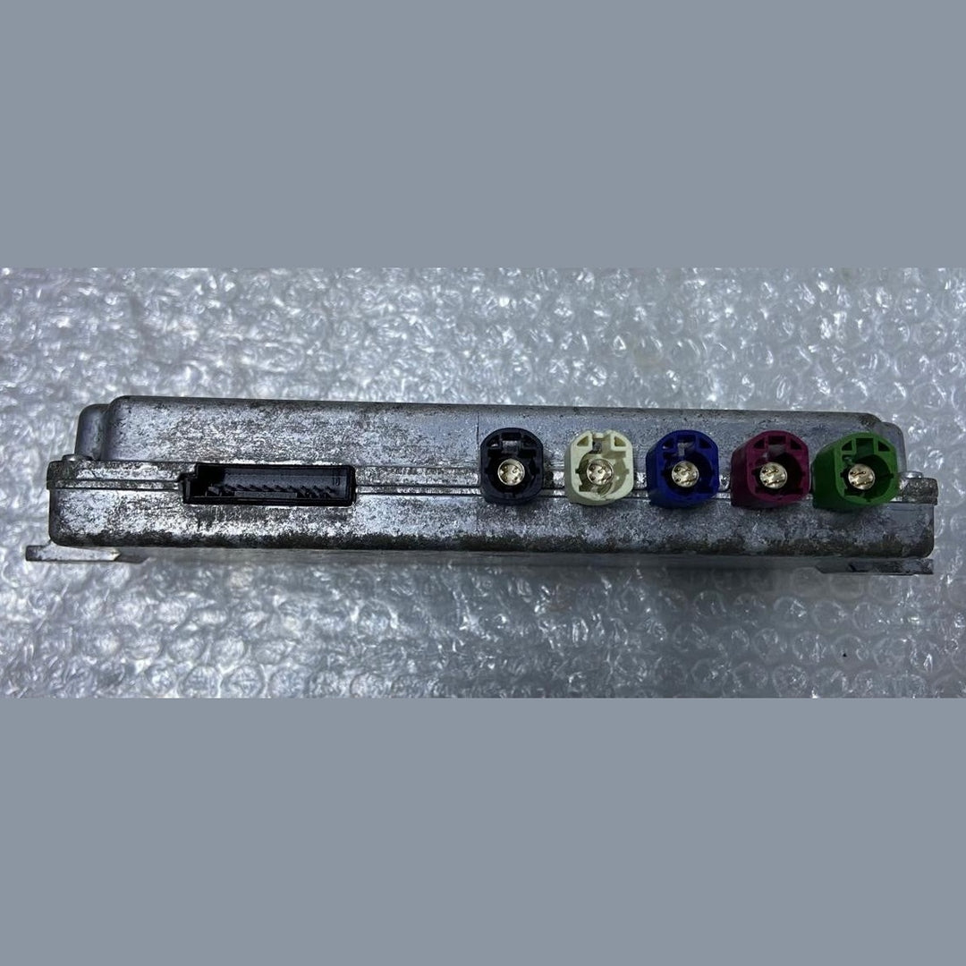 OEM BMW F01 F06 F10 F30 VALEO TOP REAR SIDE VIEW CAMERA CONTROL MODULE 9282424