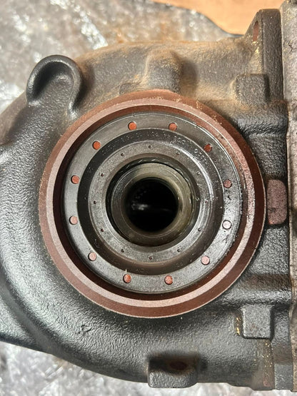 2010-2015 BMW X1 E84 Rear Differential 7592987 RATIO 3.91